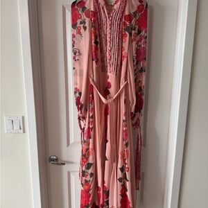 Farm Rio: HEART IVY SCARF LIGHT PINK MAXI DRESS
